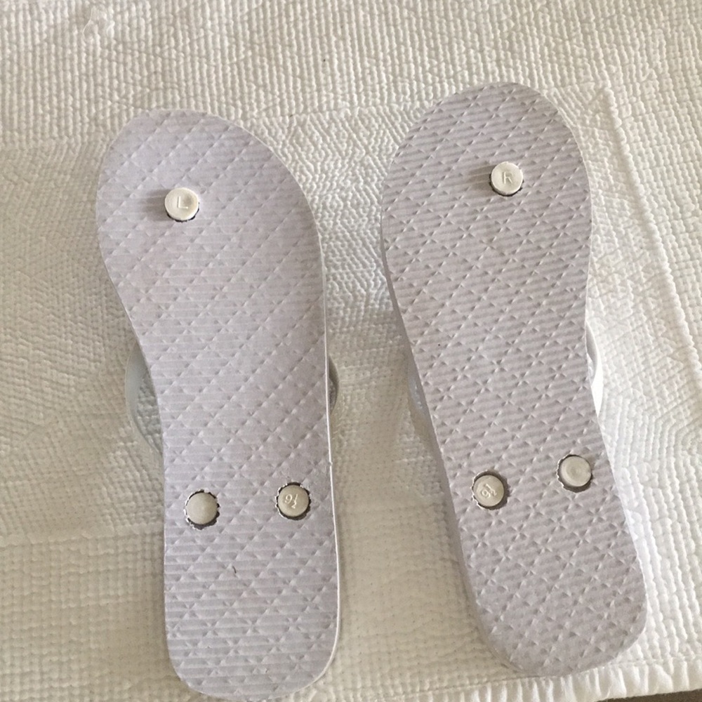 Flip flops - Picture 2 of 2